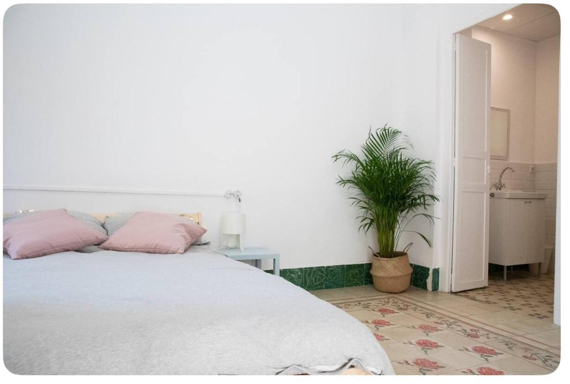Habitacion Con Bano Privado 1 Cama De Matrimonio 발렌시아 외부 사진